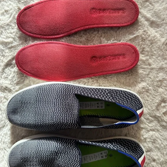 Rothy’s The Original Slip On Sneaker in Maritime Gradient (Retired) Size W9.5 - Picture 2 of 7
